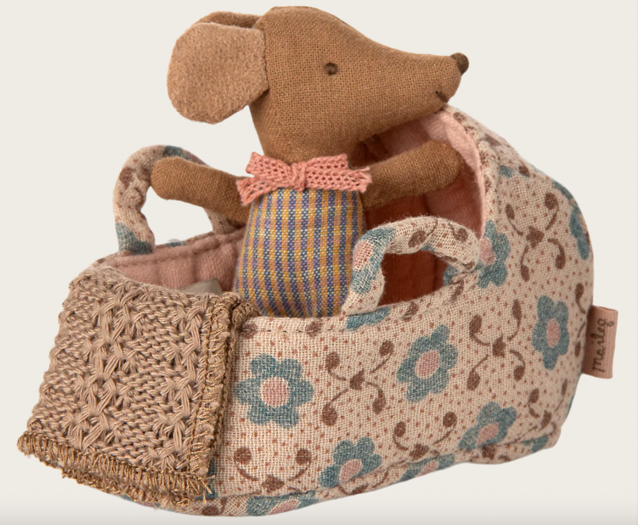 Preorder Maileg  Carry cot, Baby mouse - Blue or Rose (Estimated Delivery 11.15.2025)