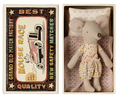 Load image into Gallery viewer, Maileg Little Sister Mouse in Matchbox (2024 With Magnetic Hands)