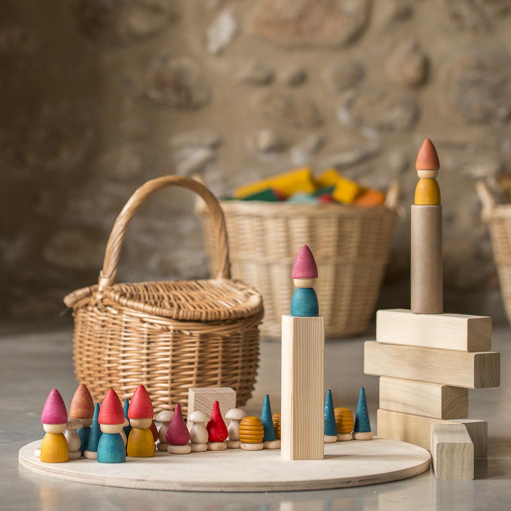 Grapat Tomten European Wood Toy