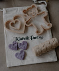 Load image into Gallery viewer, Kinfolk Pantry Valentine Eco Cutter ™ Set
