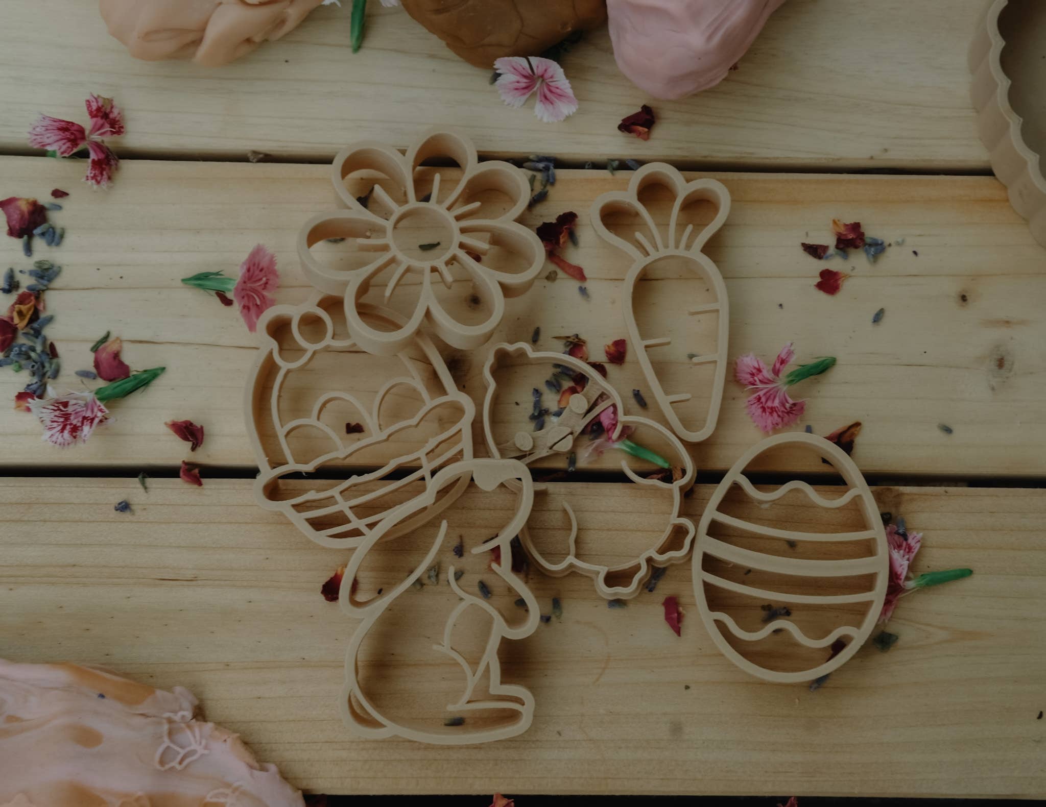 Kinfolk Pantry Easter Cutter Set Eco Playdough Tool