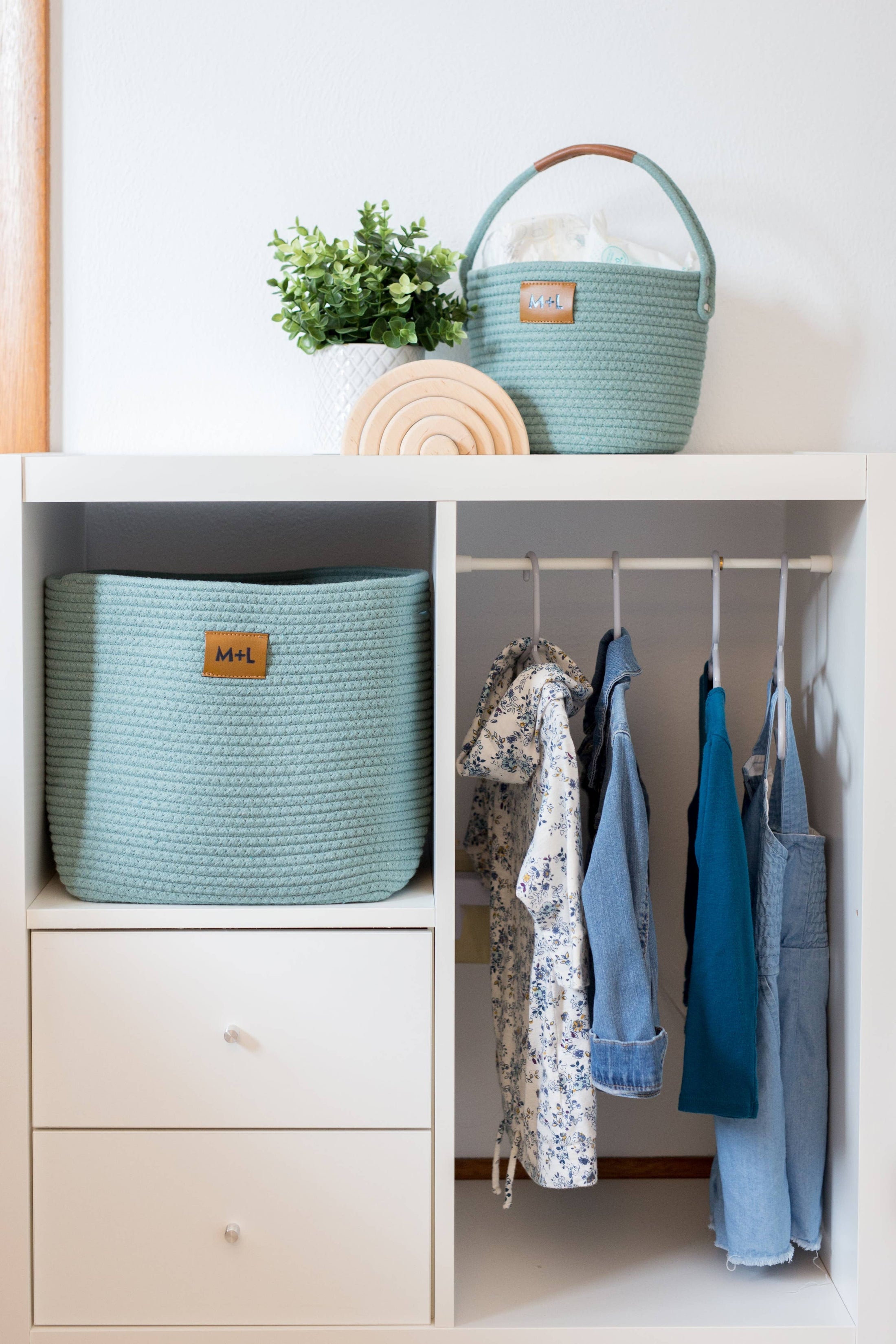 Maple and Lark Bountiful Rope Basket: Multiple Colors