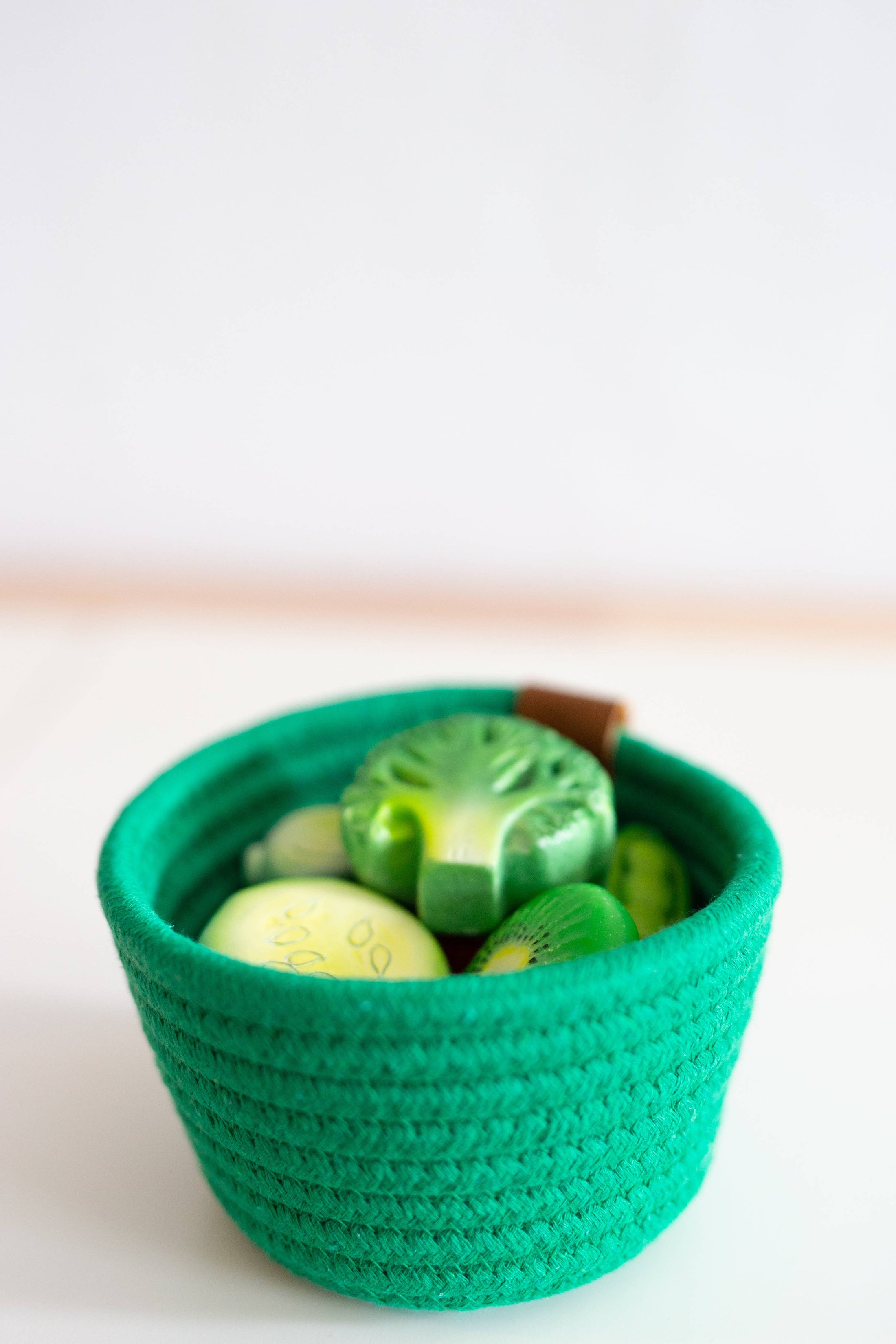 Maple and Lark The Bitsy Basket: Rainbow Set