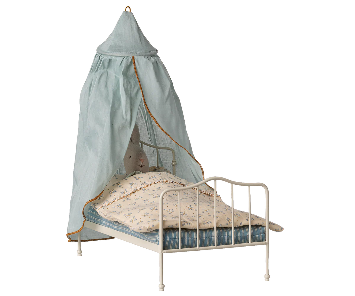 Preorder Maileg Bed canopy, Miniature - Mint or Off White (Expected Delivery:4.15.26)