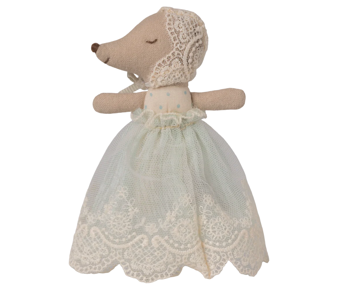 Preorder Maileg Baby mouse in gown - Powder or Mint (Expected Delivery: 6.15.26)
