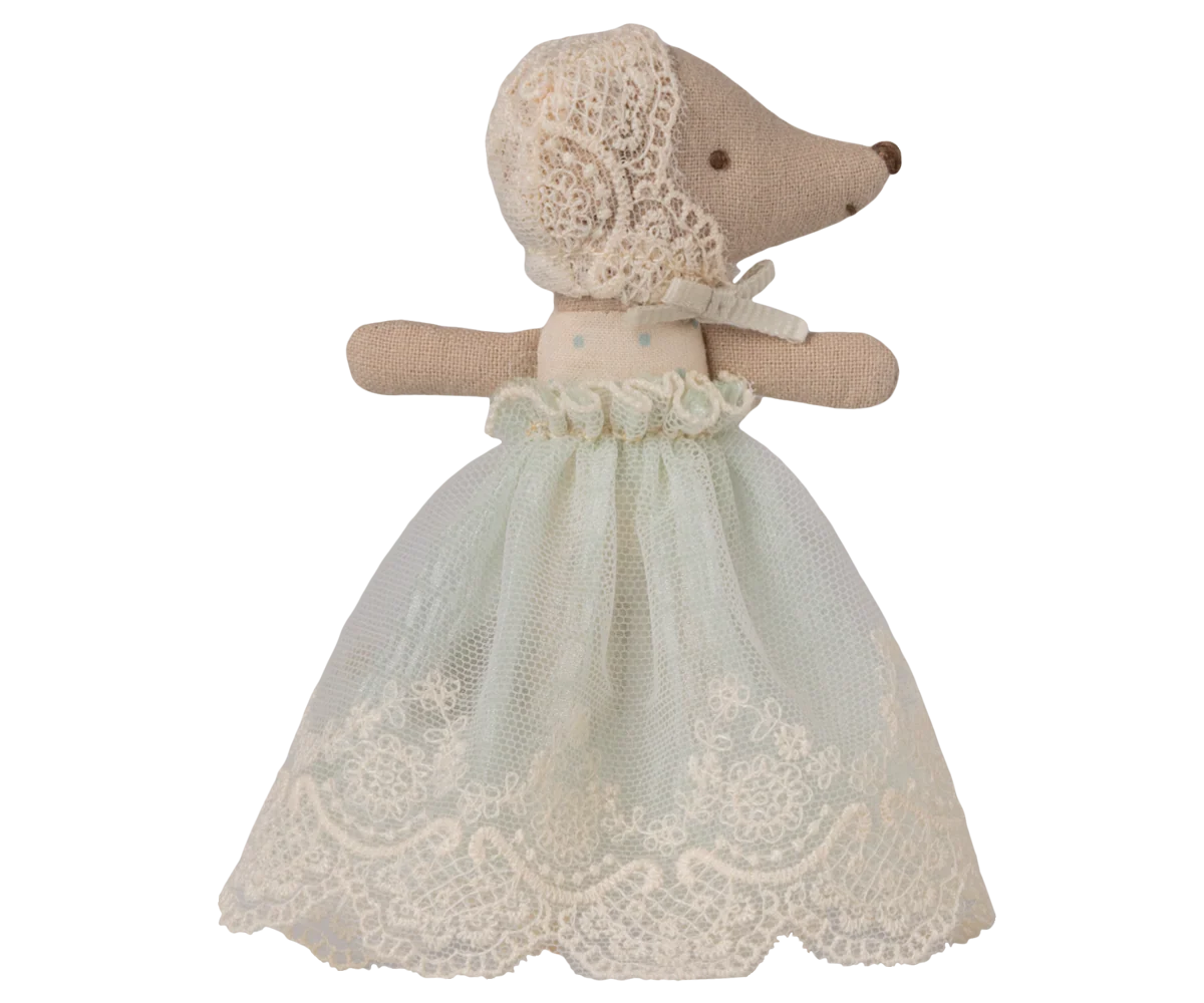 Preorder Maileg Baby mouse in gown - Powder or Mint (Expected Delivery: 6.15.26)