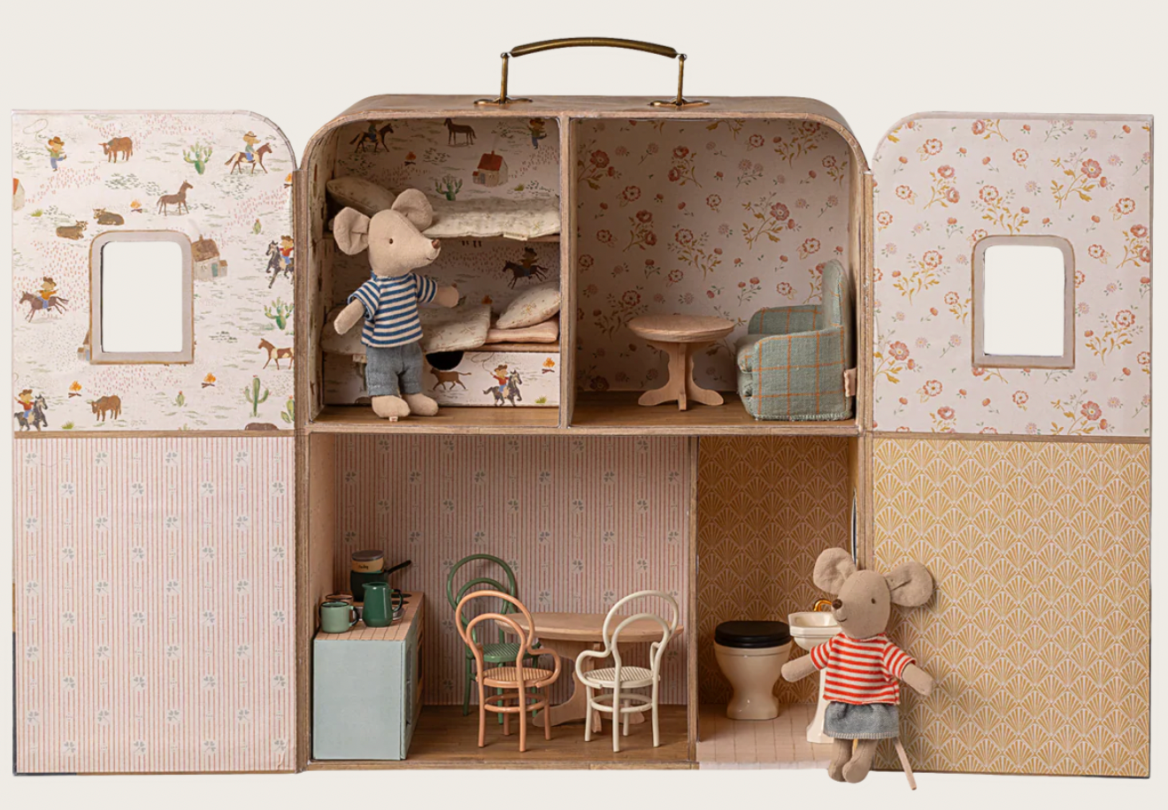 Pre-Order Maileg SuitCasa, Little sister and brother mouse (Estimated Delivery 11/15/2025)