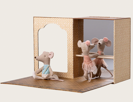 Maileg Ballet mice in dance studio, Little sister and brother