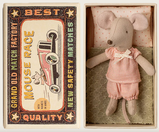 Preorder Maileg  Little sister mouse in matchbox (Expected Delivery 11.1.2025)