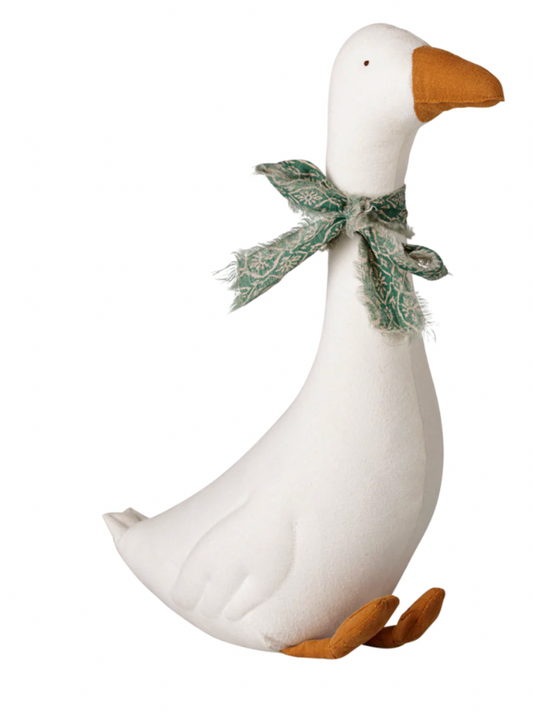 Preorder Maileg Goose Small (Off White or Dark Nature) (Expected Delivery: 9.15.26)