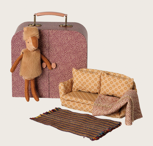 Preorder Maileg Reindeer in suitcase, Little sister (Expected Delivery: 11.1.26)