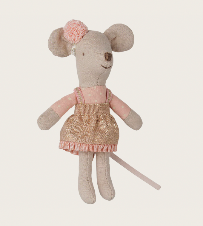 Preorder Maileg Driver Mouse, Little sister (Expected Delivery:9.15.26)