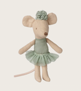Load image into Gallery viewer, Preorder Maileg Ballerina, Little sister (Apricot, Off White, or Vintage Mint (Expected Delivery: 10.15.26)
