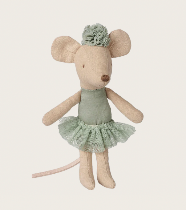 Preorder Maileg Ballerina, Little sister (Apricot, Off White, or Vintage Mint (Expected Delivery: 10.15.26)
