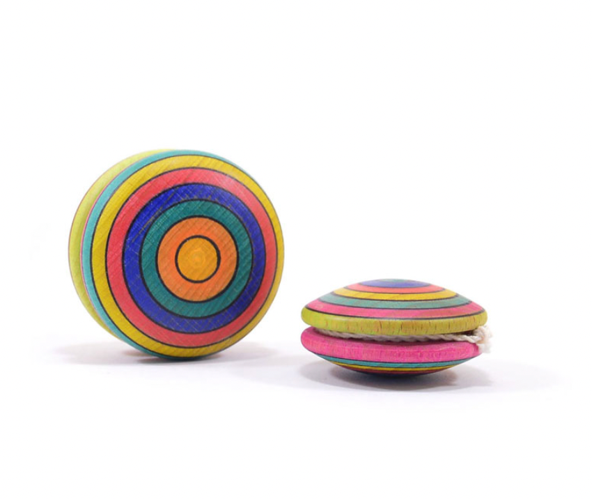 Mader Yoyo (Fridolin, Natural, Rainbow, or Striped)