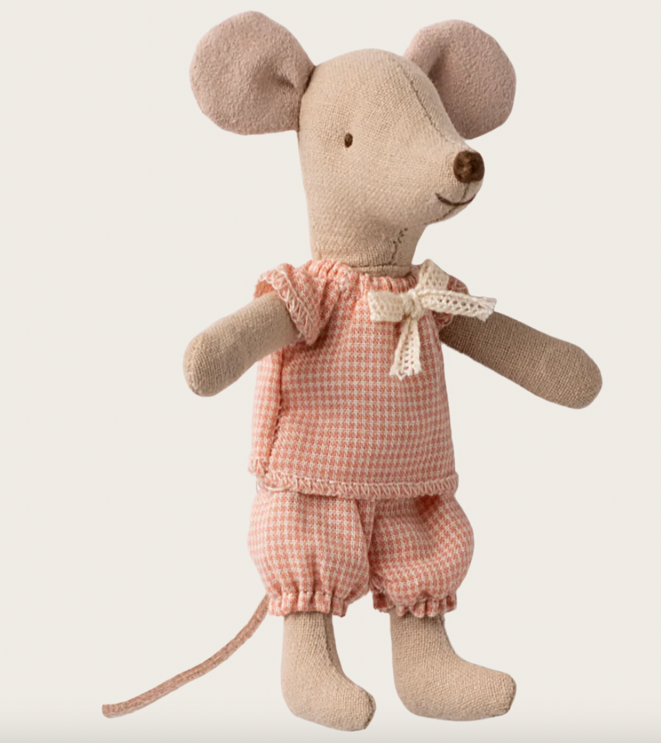 Preorder Maileg  Little sister mouse in matchbox (Expected Delivery 11.1.2025)