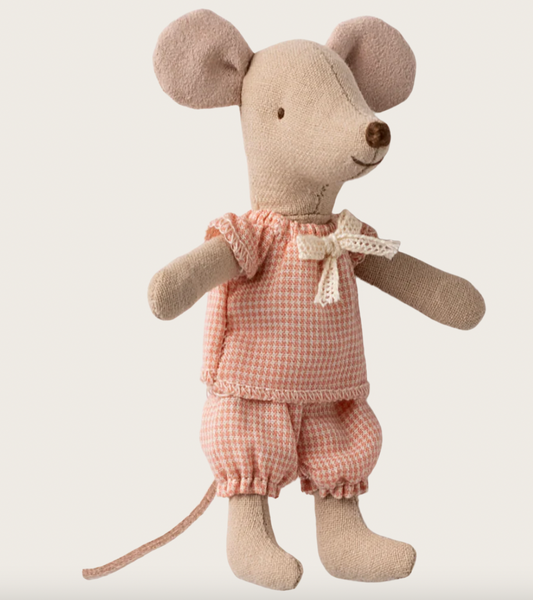 Preorder Maileg  Little sister mouse in matchbox (Expected Delivery 11.1.2025)
