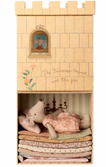 Load image into Gallery viewer, Maileg Princess on the Pea Big Sister Mouse (New 2025)
