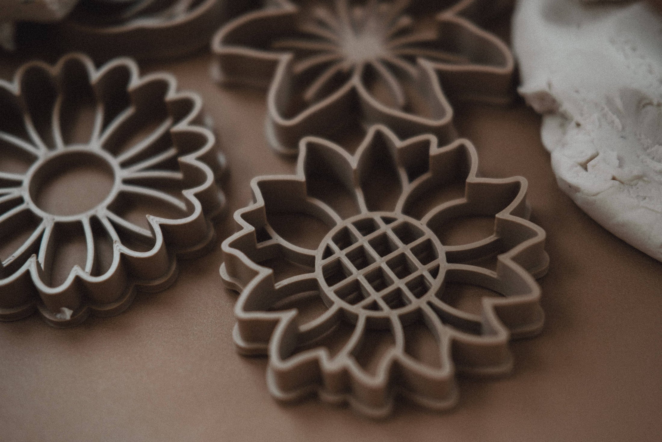 Kinfolk Pantry Mixed Flower Cutter Set Eco Playdough Tool