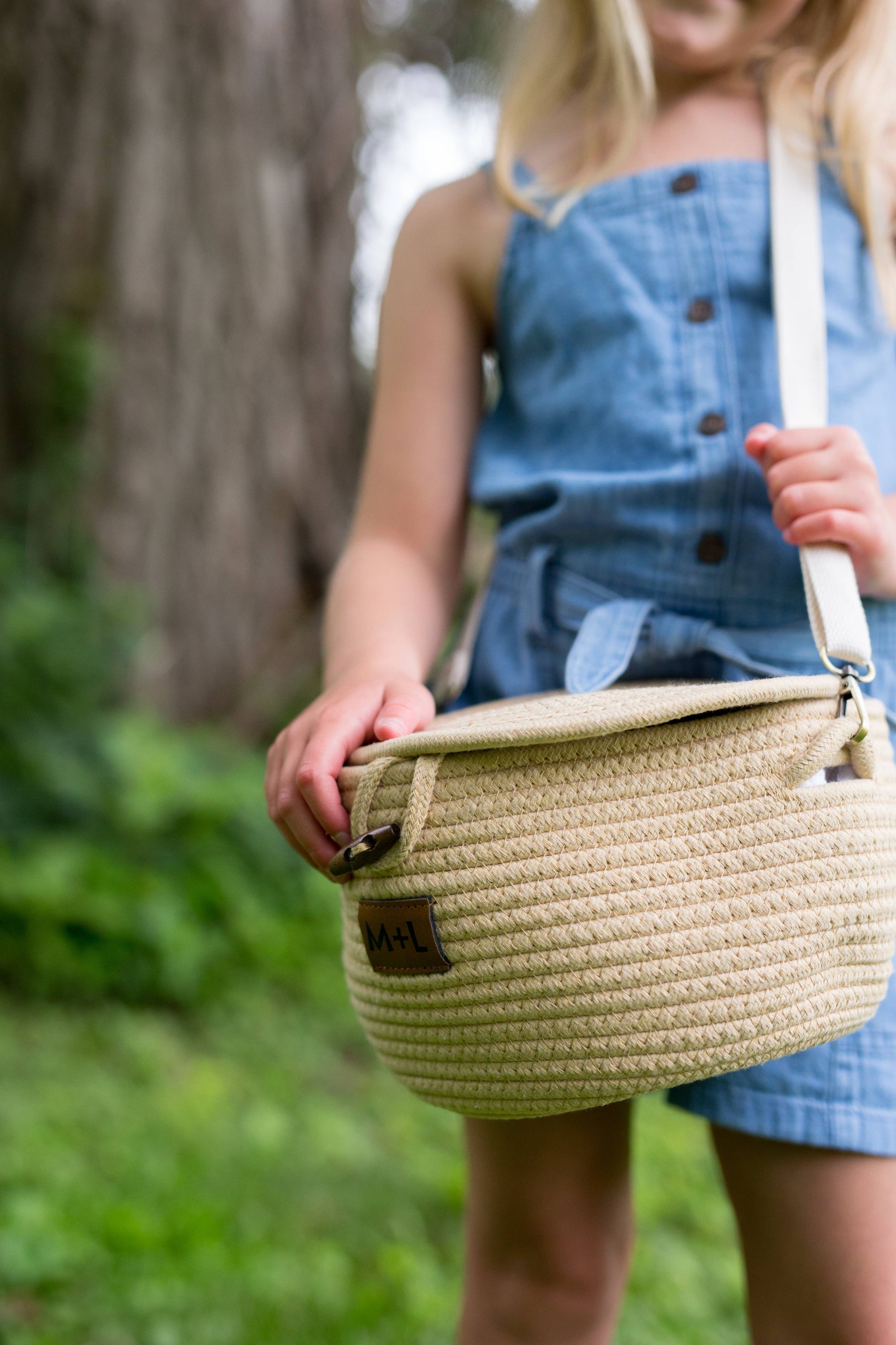 Maple and Lark Explorer Basket: Beige