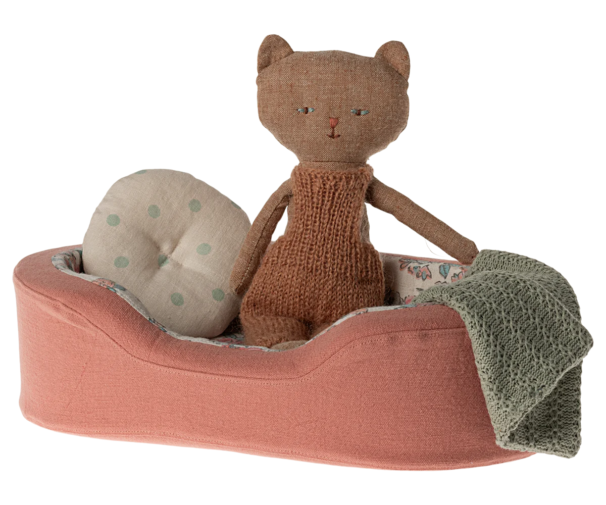 Maileg Cosy Basket, Small - Coral