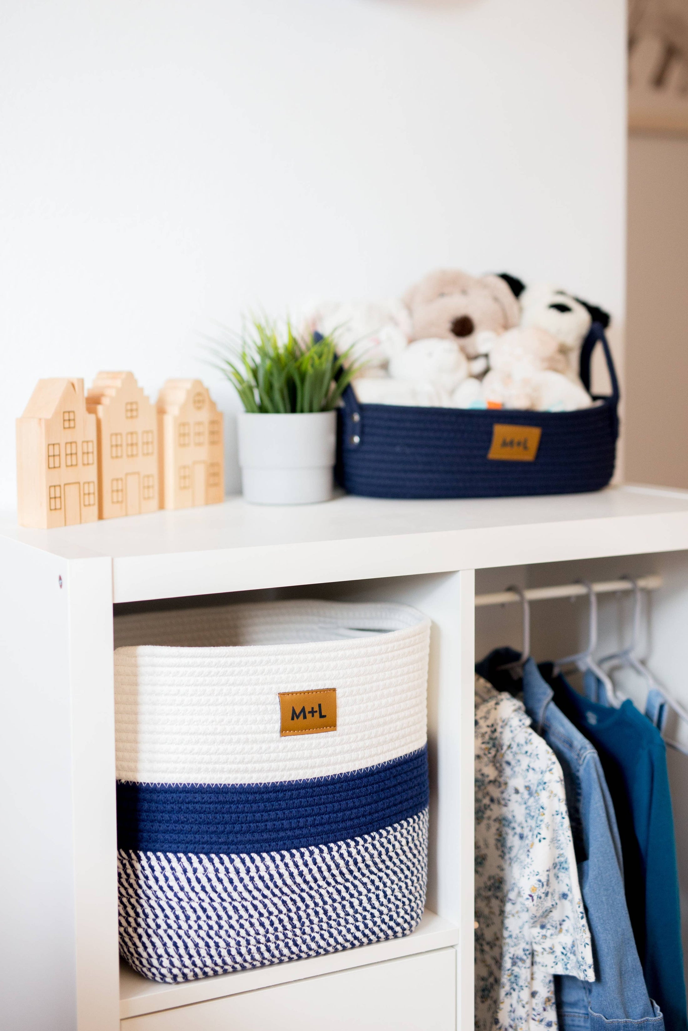 Maple and Lark Gather Rope Basket: Heathered Gray