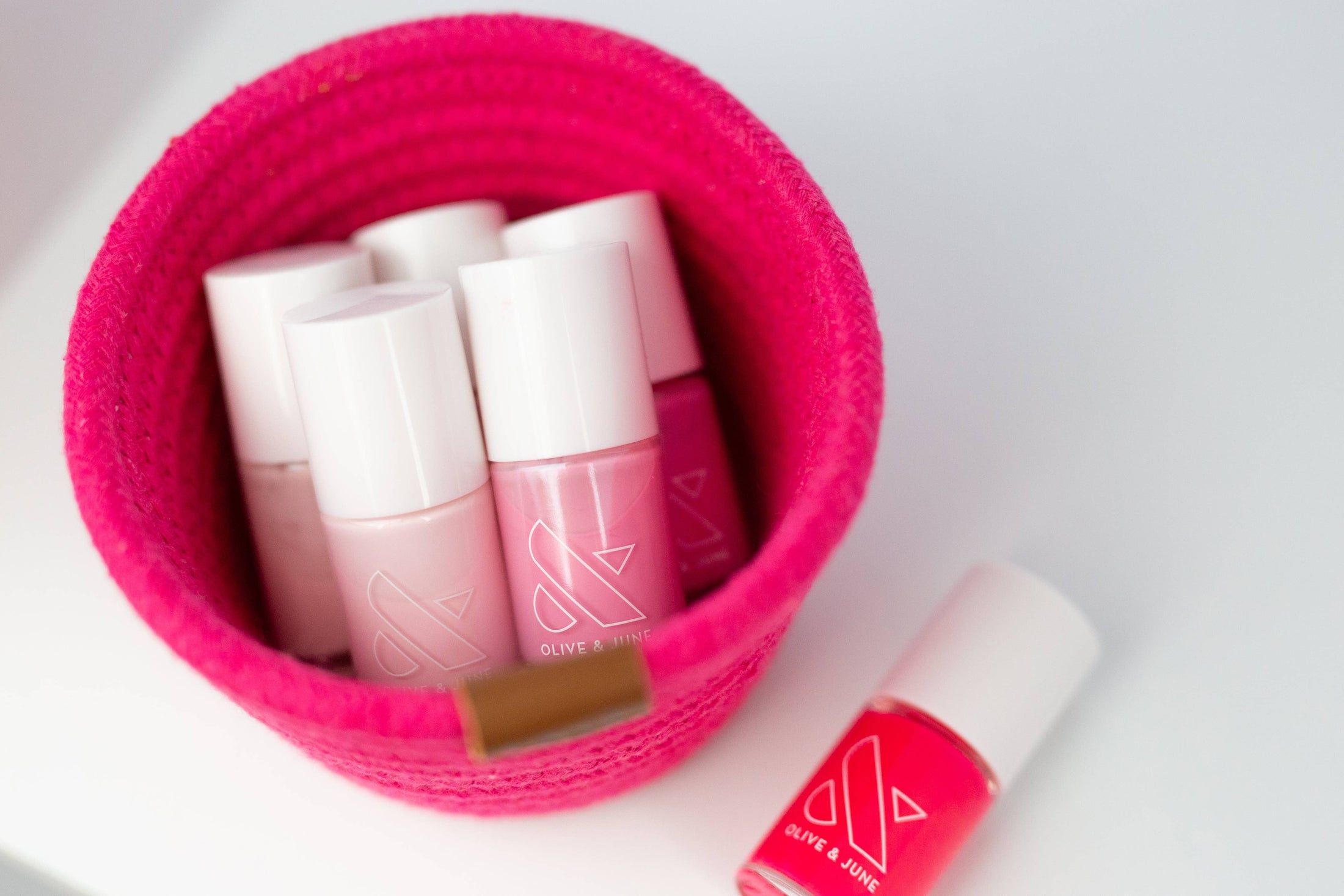 Maple and Lark The Bitsy Basket: Rainbow Set