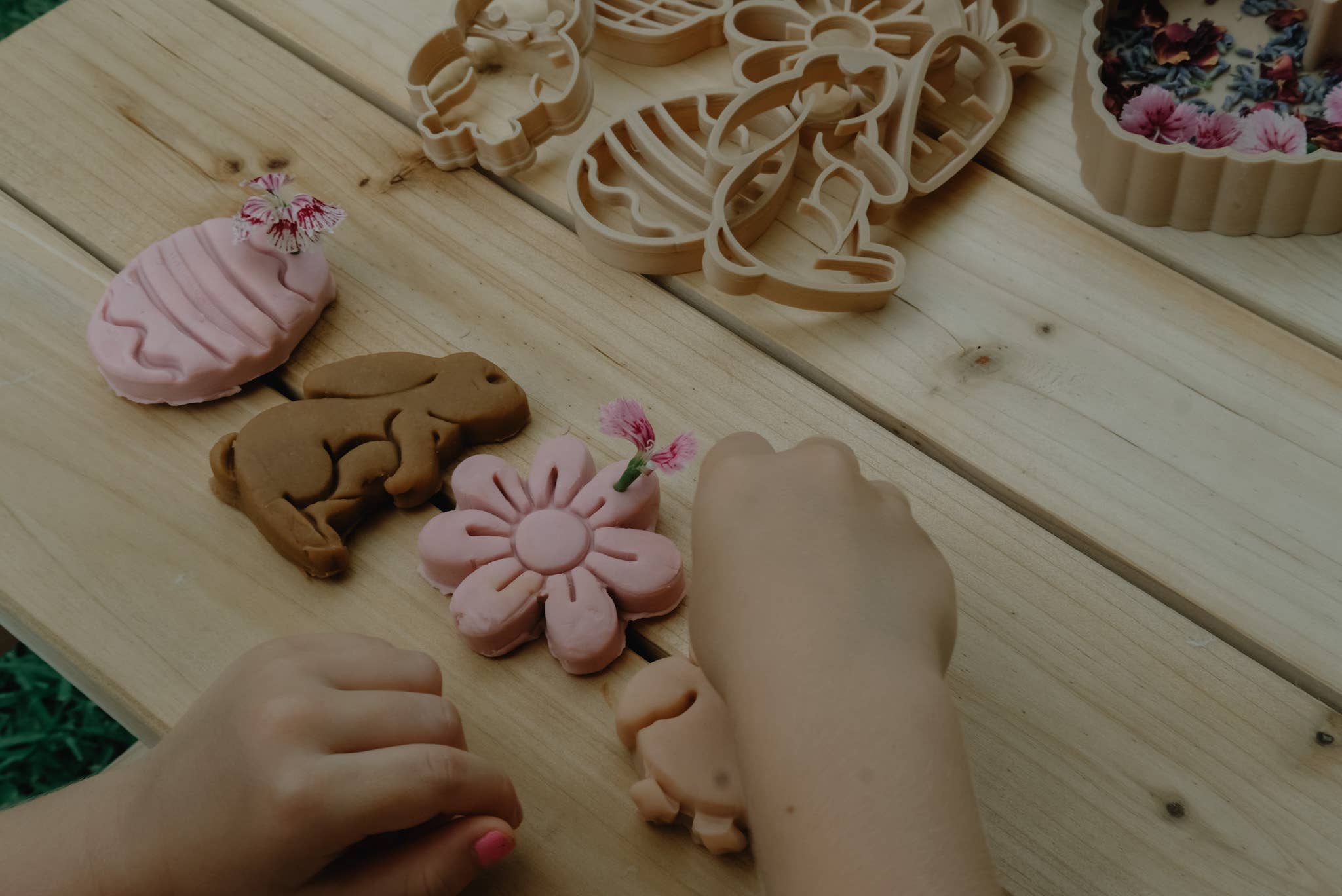 Kinfolk Pantry Easter Cutter Set Eco Playdough Tool