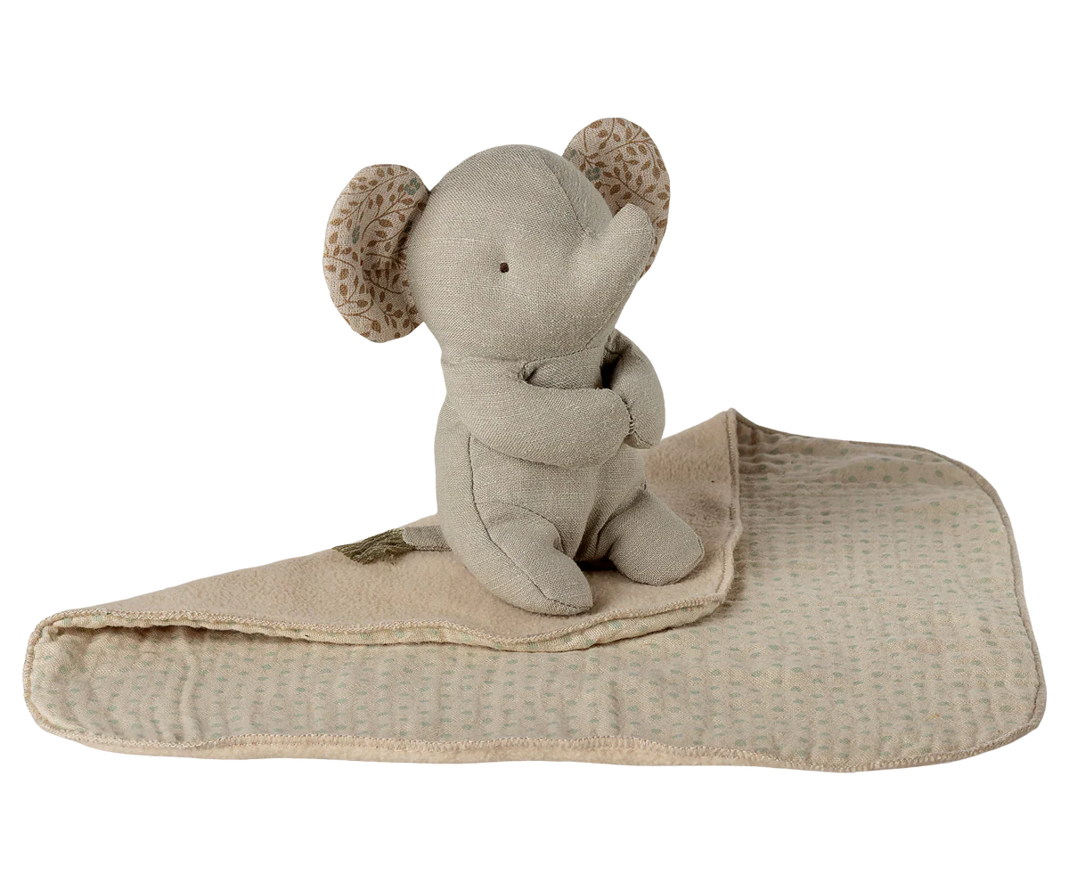 Preorder Maileg Lullaby friends, Mini - Bunny, Elephant or Pig (Expected Delivery: 4.15.26)