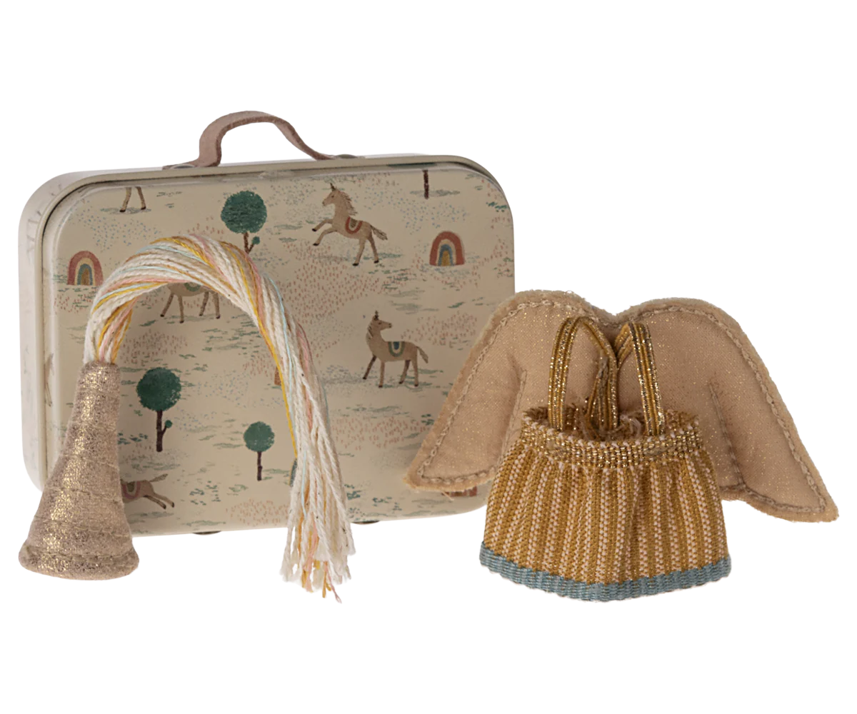 Maileg Fairy Clothes in Suitcase, Little Sister Mouse