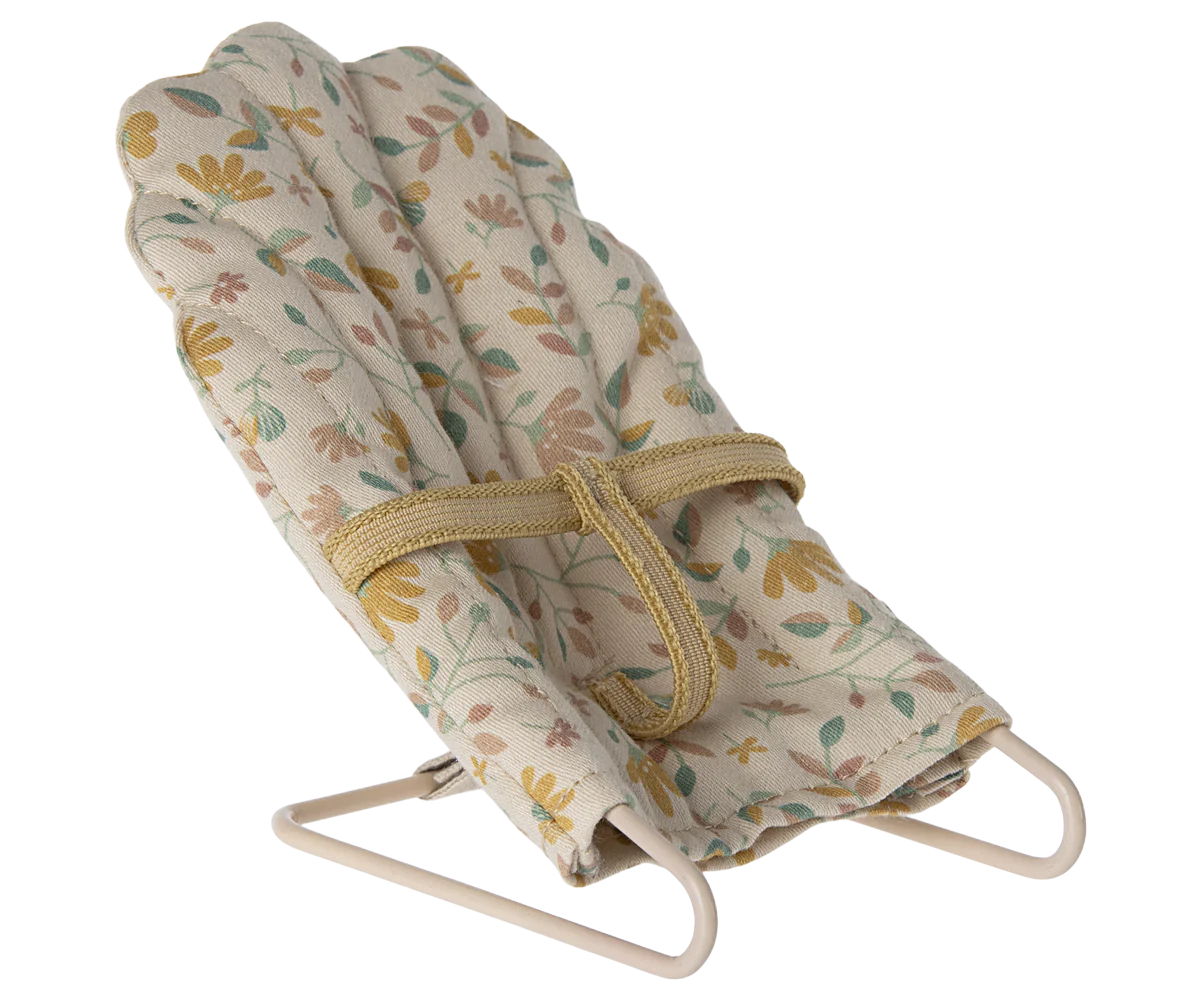 Maileg Babysitter - Micro (Floral and Off-White)