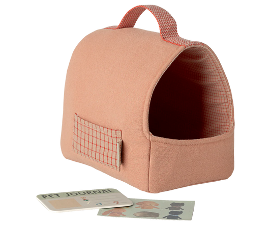 Preorder Maileg Pet carrier - Dusty Blue or COral (Expected Delivery: 2.15.26)