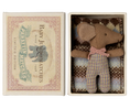 Load image into Gallery viewer, Maileg Sleepy Wakey Baby Mouse in Matchbox (Rose/Blue)
