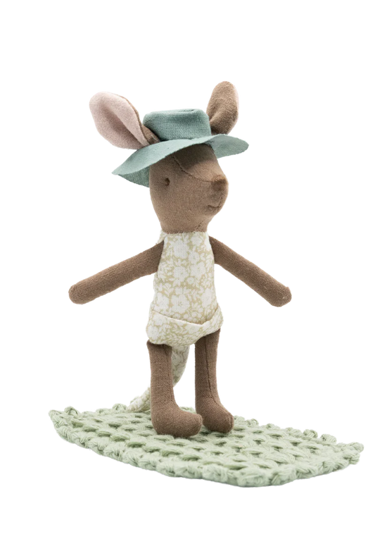 Rugaroo The Sunbaker | Kangaroo Doll & Beach Mat