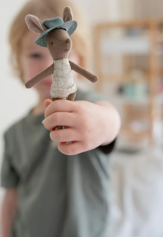 Rugaroo The Sunbaker | Kangaroo Doll & Beach Mat