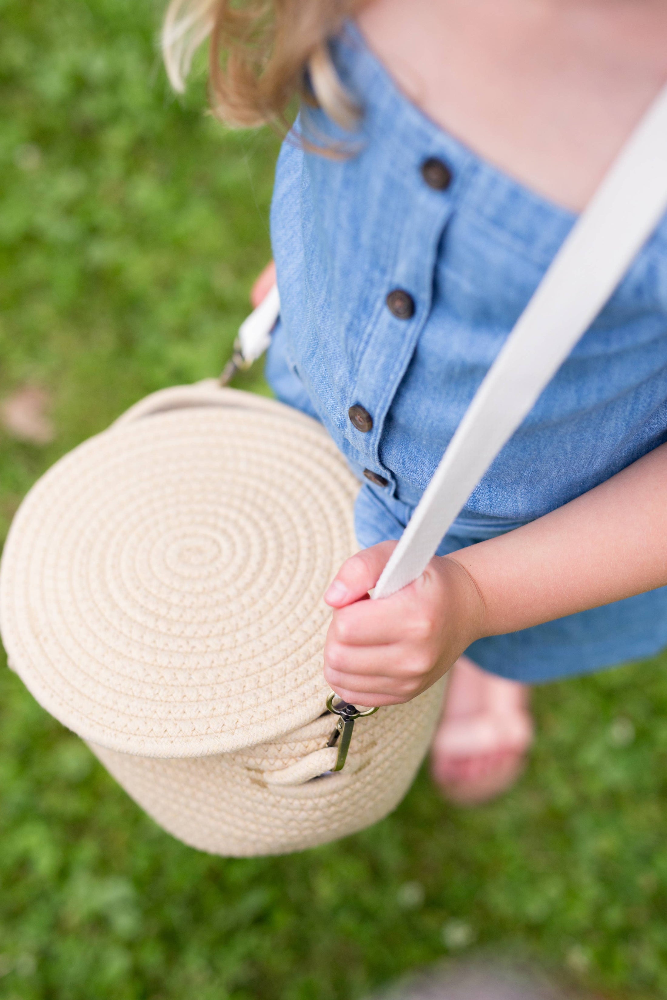 Maple and Lark Explorer Basket: Beige