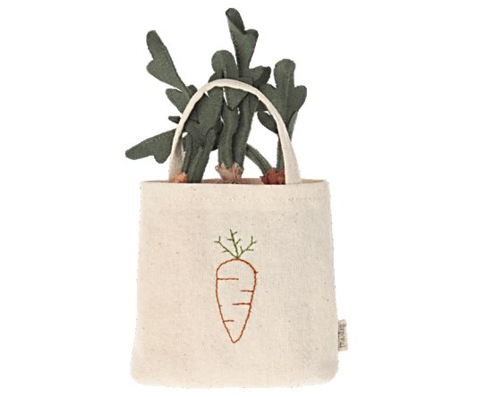 Maileg Carrots in Shopping Bag